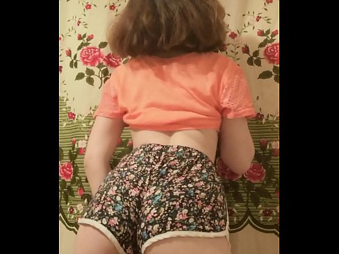 ❤️ מותק צעיר סקסי פושט את המכנסיים הקצרים במצלמה פורנו תוצרת בית בפורנו iw.basseyn-vsem.ru ❤